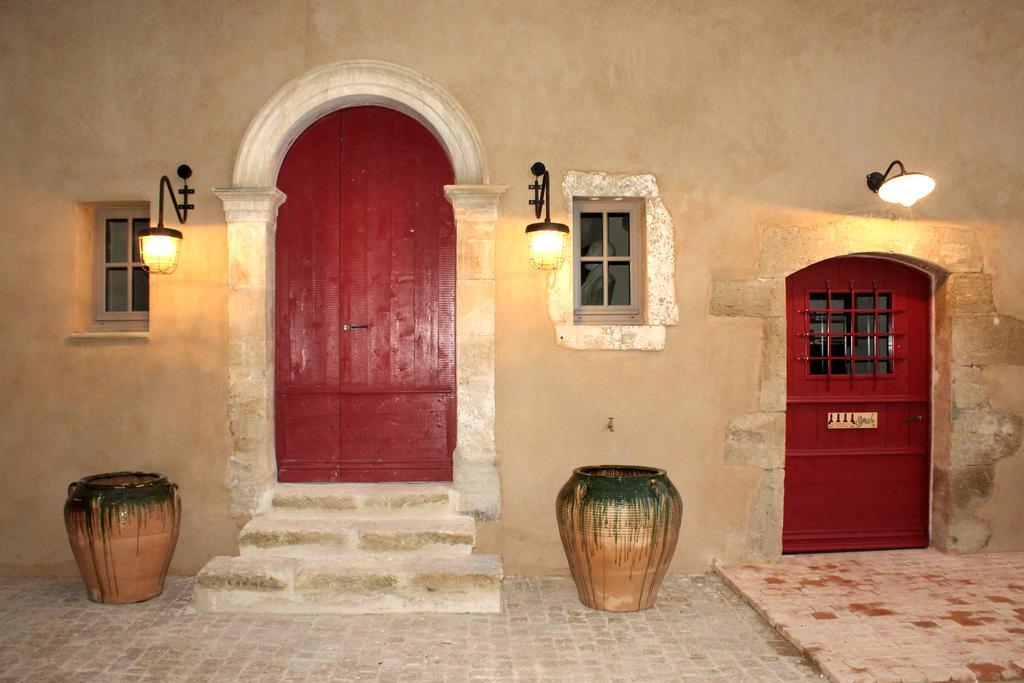 Domaine Des Peyre Apartment Robion en Luberon Room photo